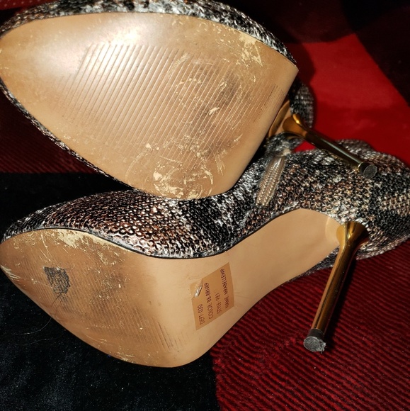 Snakeskin bling booties - Picture 5 of 5